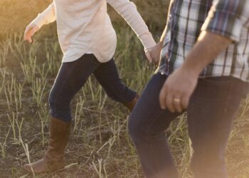 The Power of Trust: Cultivating Lasting Loyalty