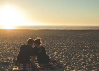 Dating Red Flags: Warning Signs You Shouldn’t Ignore