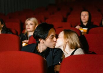 Essential Tips for First-Time Daters