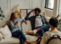 Couples Therapy or an Online Relationship Course? Choose Based on Need
