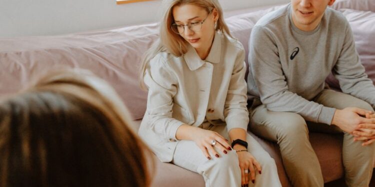 The Ex Factor Guide vs. Relationship Hero: When Self-Paced Support Falls Short